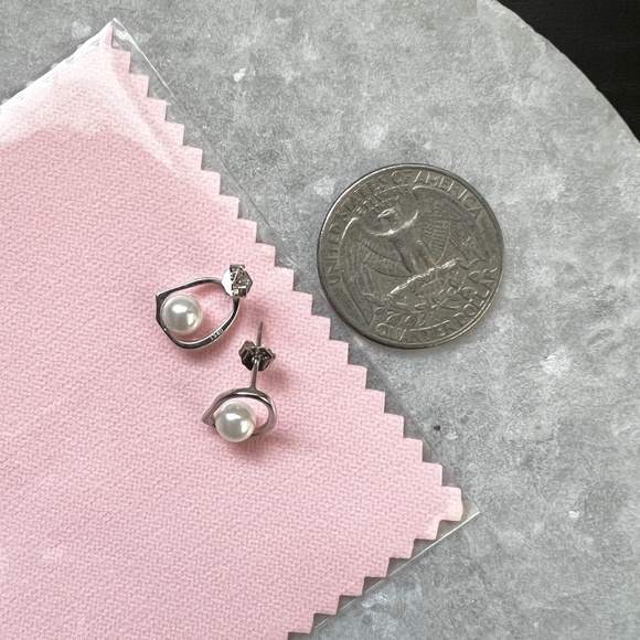 New ORSI Silver Isla Earrings - Picture 7 of 8